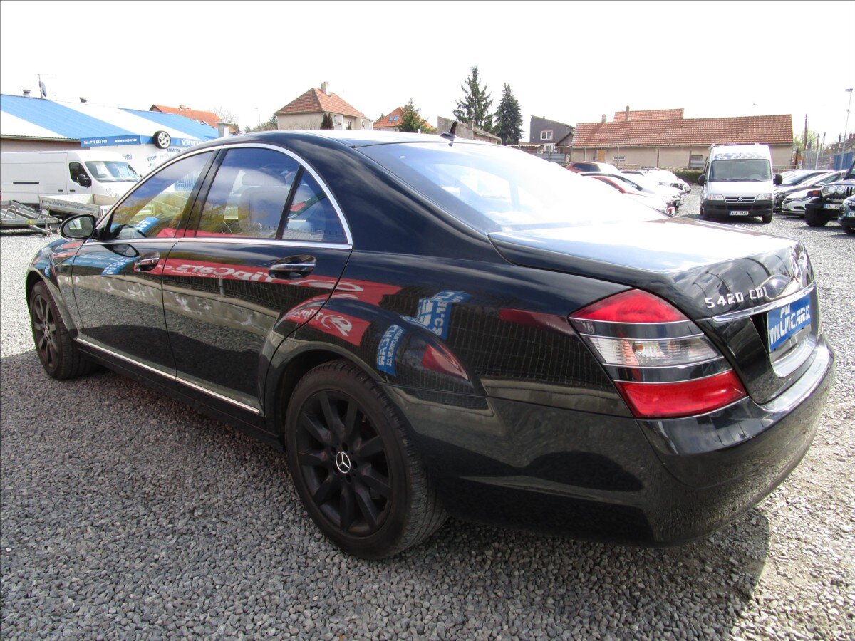Mercedes-Benz Třídy S Sedan / Limuzína 4,0 l 235 kw
