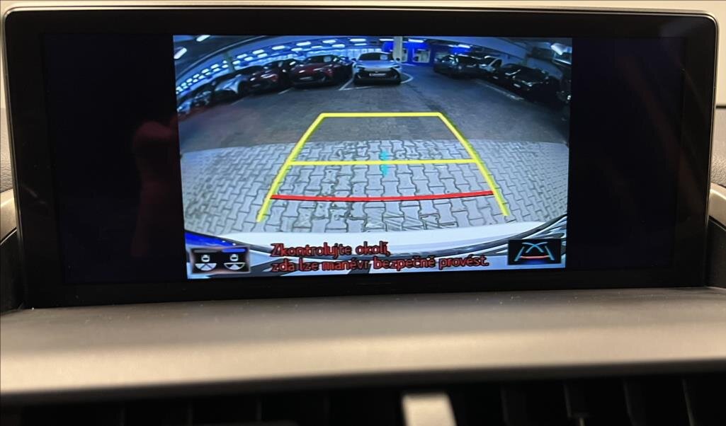 Lexus NX 300h SUV 2,5 l 145 kw