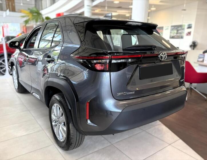 Toyota Yaris Cross 3