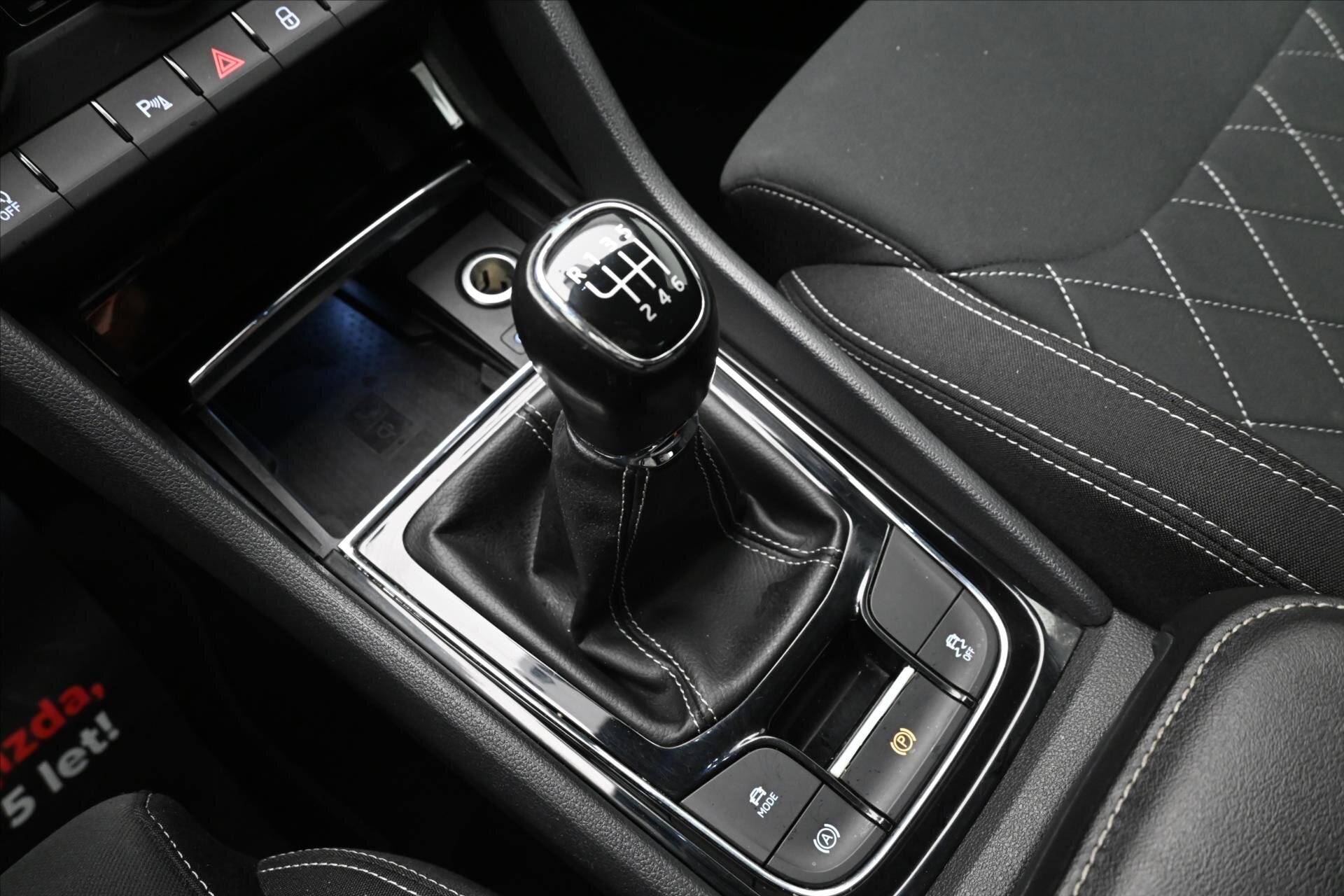 Škoda Karoq SUV / Terénní 1,5 l 110 kw