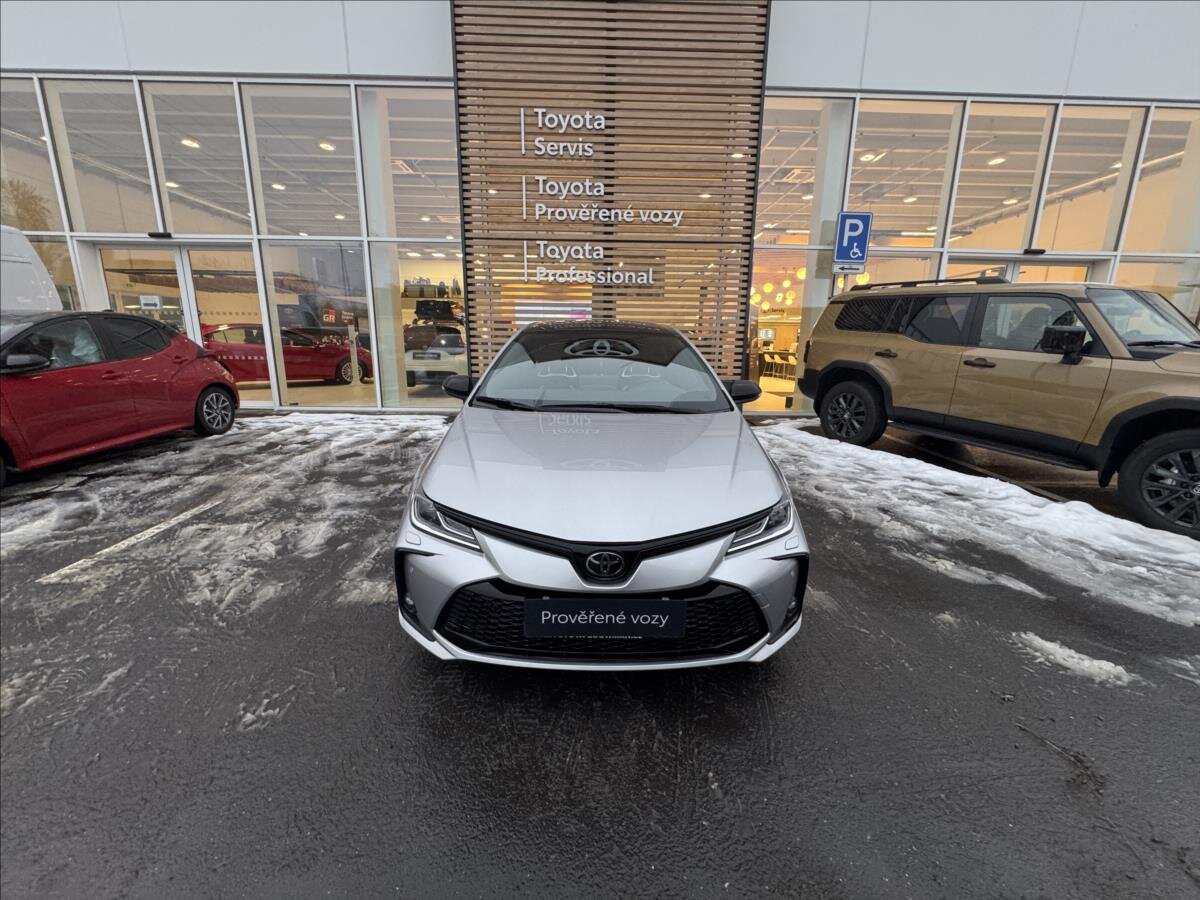 Toyota Corolla Sedan 1,8 l 72 kw