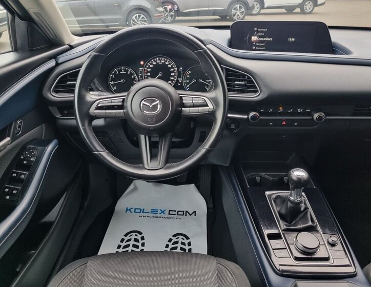 Mazda CX-30 14