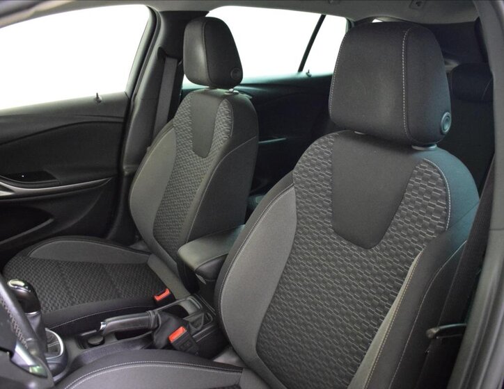 Opel Astra Kombi 1,5 l 77 kw