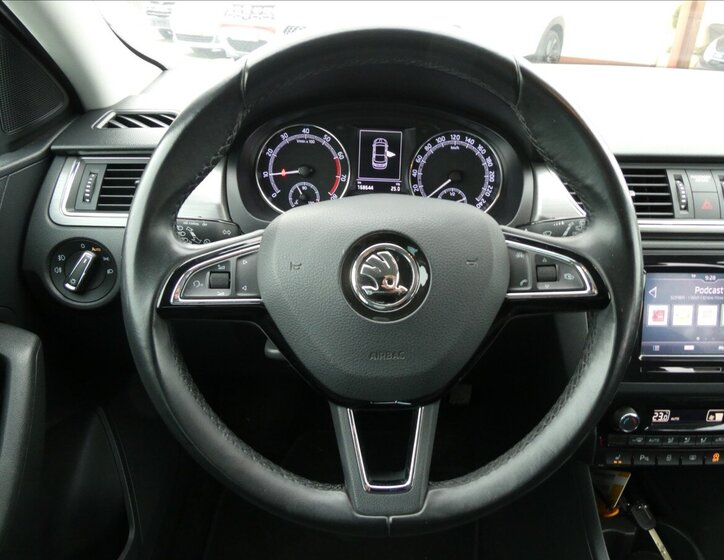 Škoda Rapid Sedan 999,0 81 kw