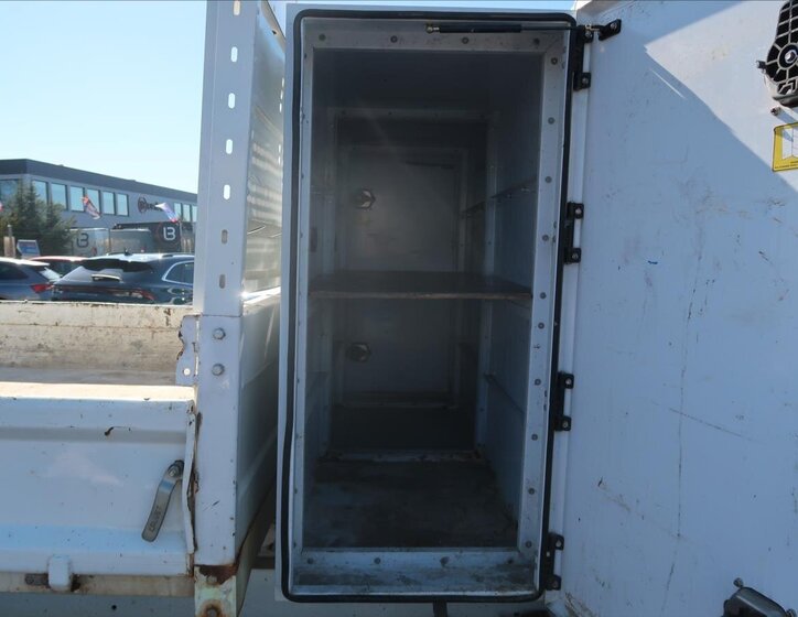 Ford Transit Sklápěč 2,0 l 125 kw