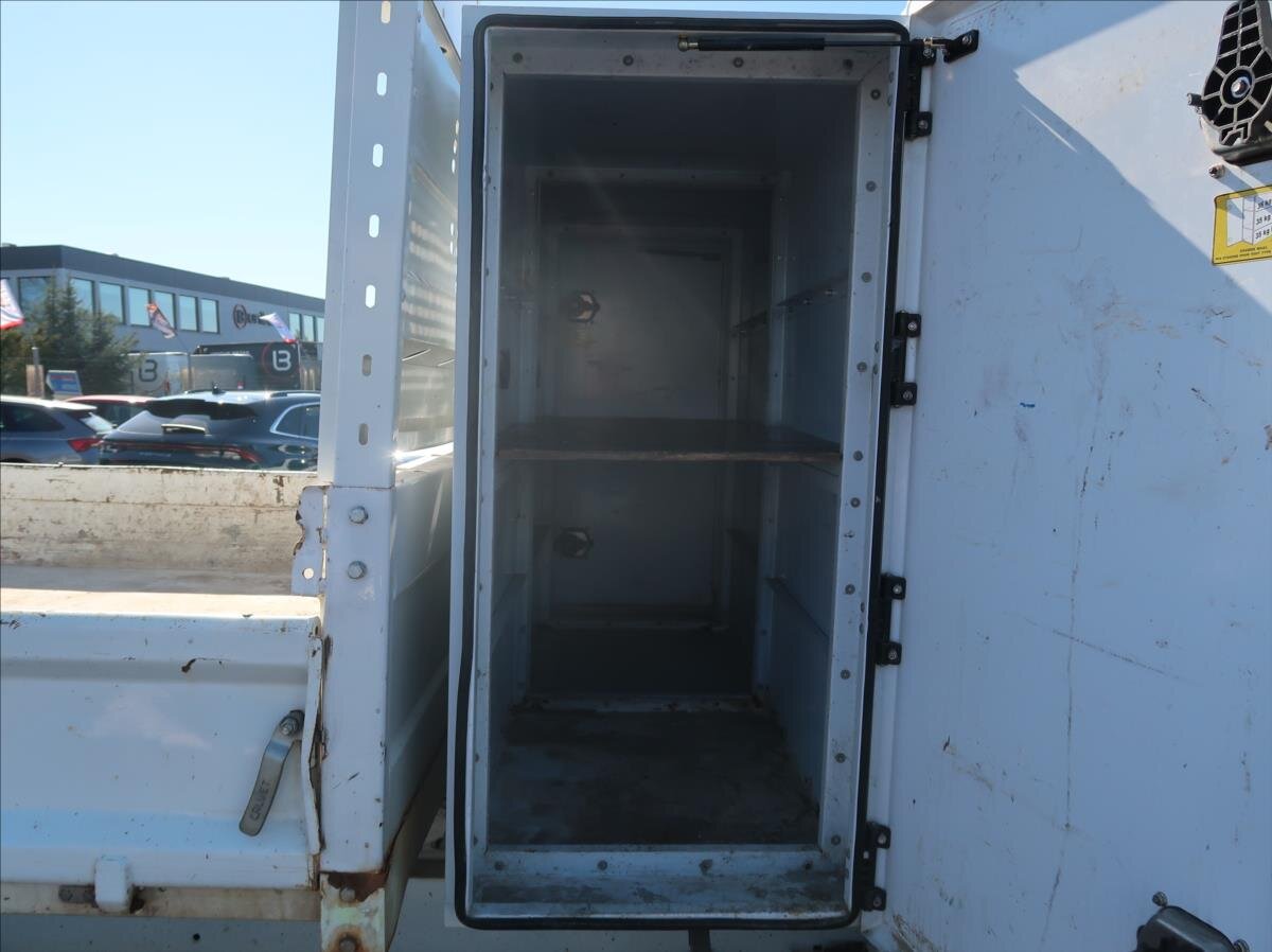 Ford Transit Sklápěč 2,0 l 125 kw