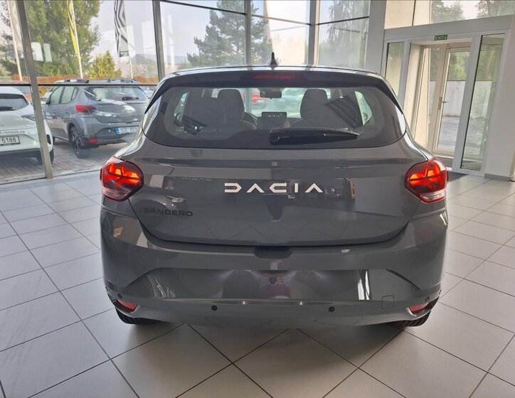 Dacia Sandero Hatchback 999,0 74 kw