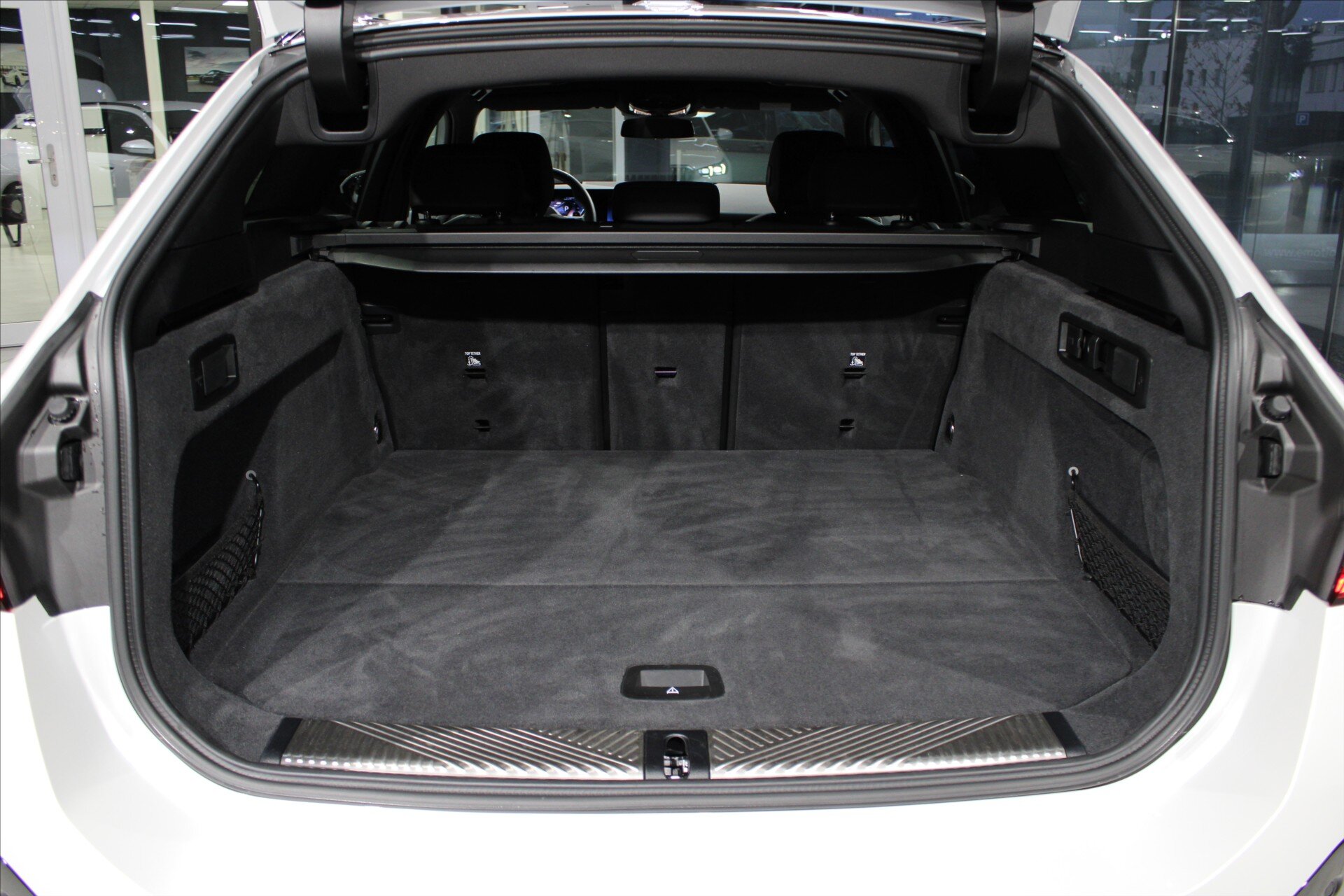 BMW Řada 5 Kombi 3,0 l 210 kw