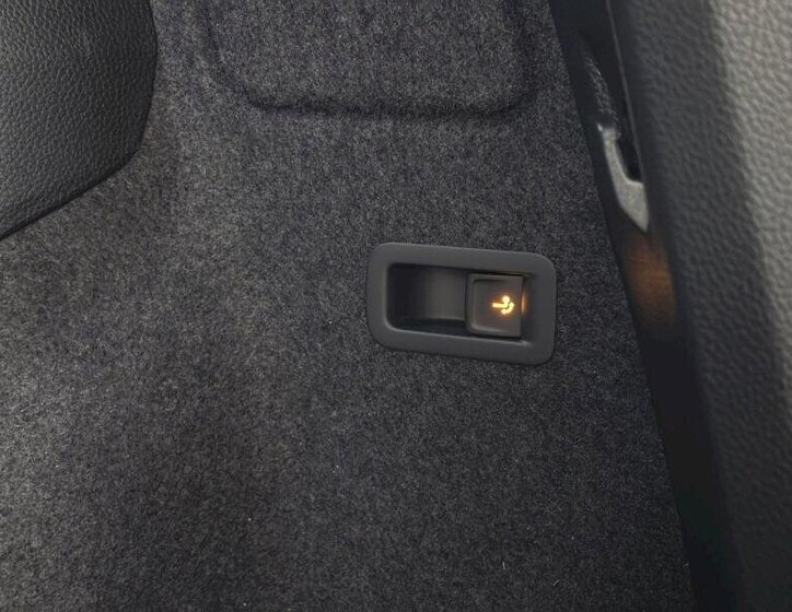 Škoda Karoq SUV 1,5 l 110 kw