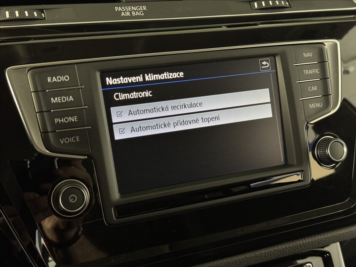 Volkswagen Touran MPV 2,0 l 110 kw