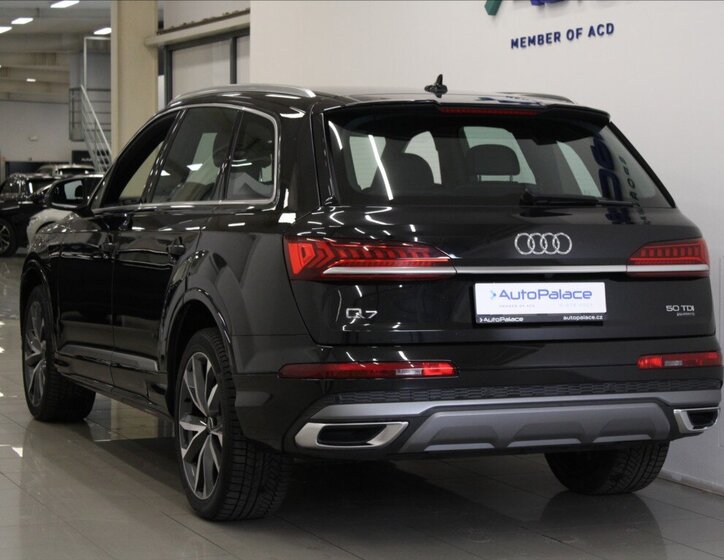 Audi Q7 SUV 3,0 l 210 kw
