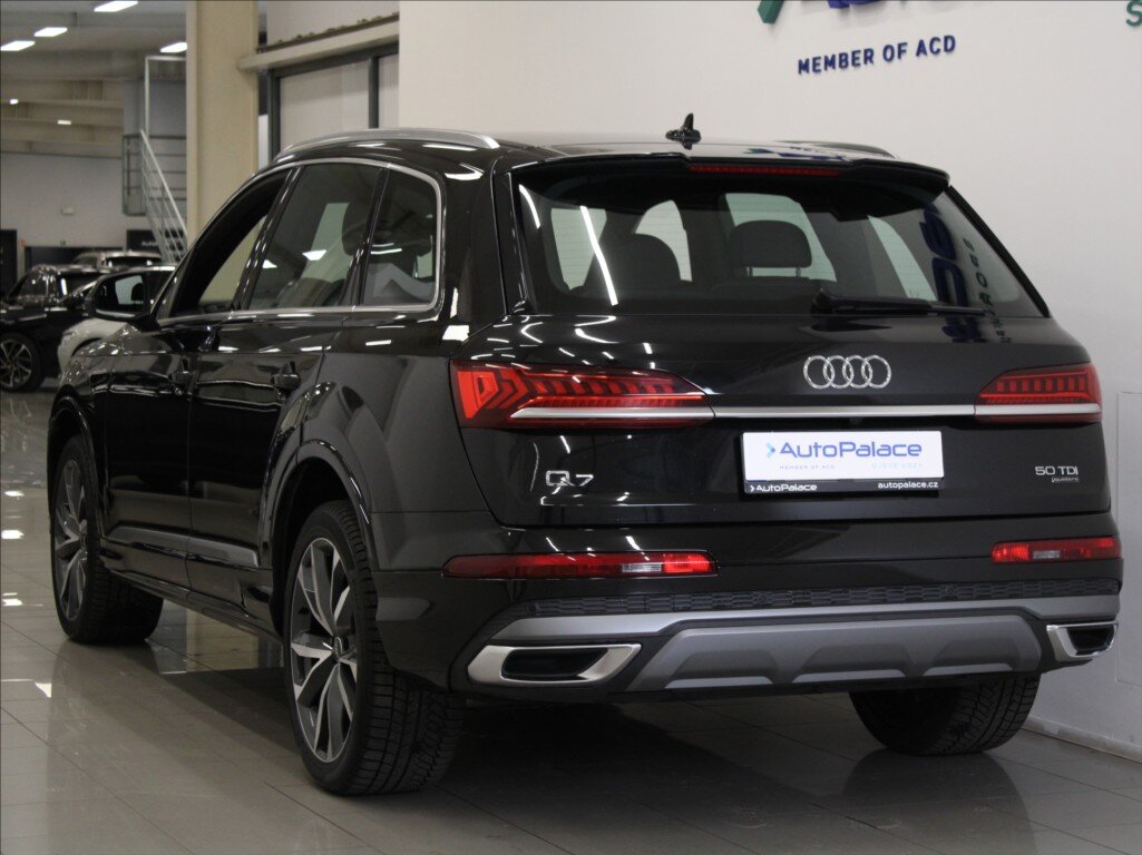 Audi Q7 SUV 3,0 l 210 kw