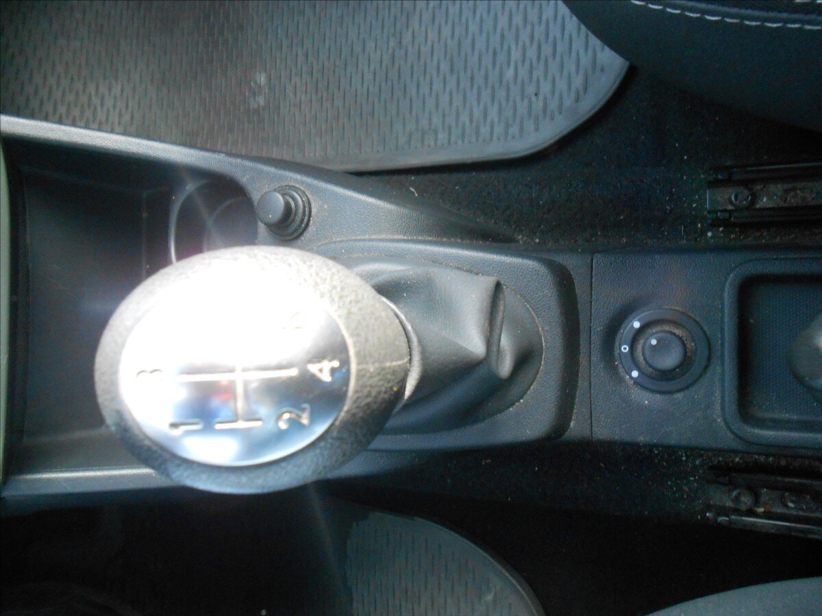 Dacia Sandero Hatchback 1,1 l 55 kw