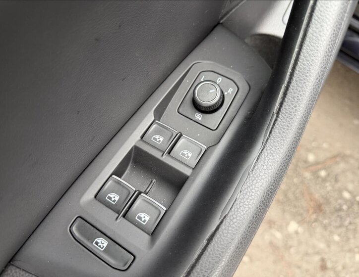 Volkswagen Passat 12