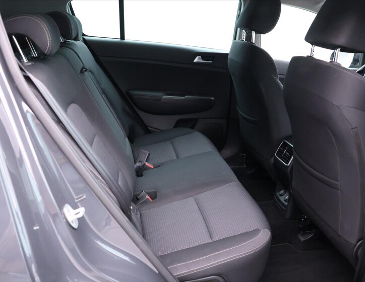 KIA Sportage SUV / Terénní 1,6 l 100 kw