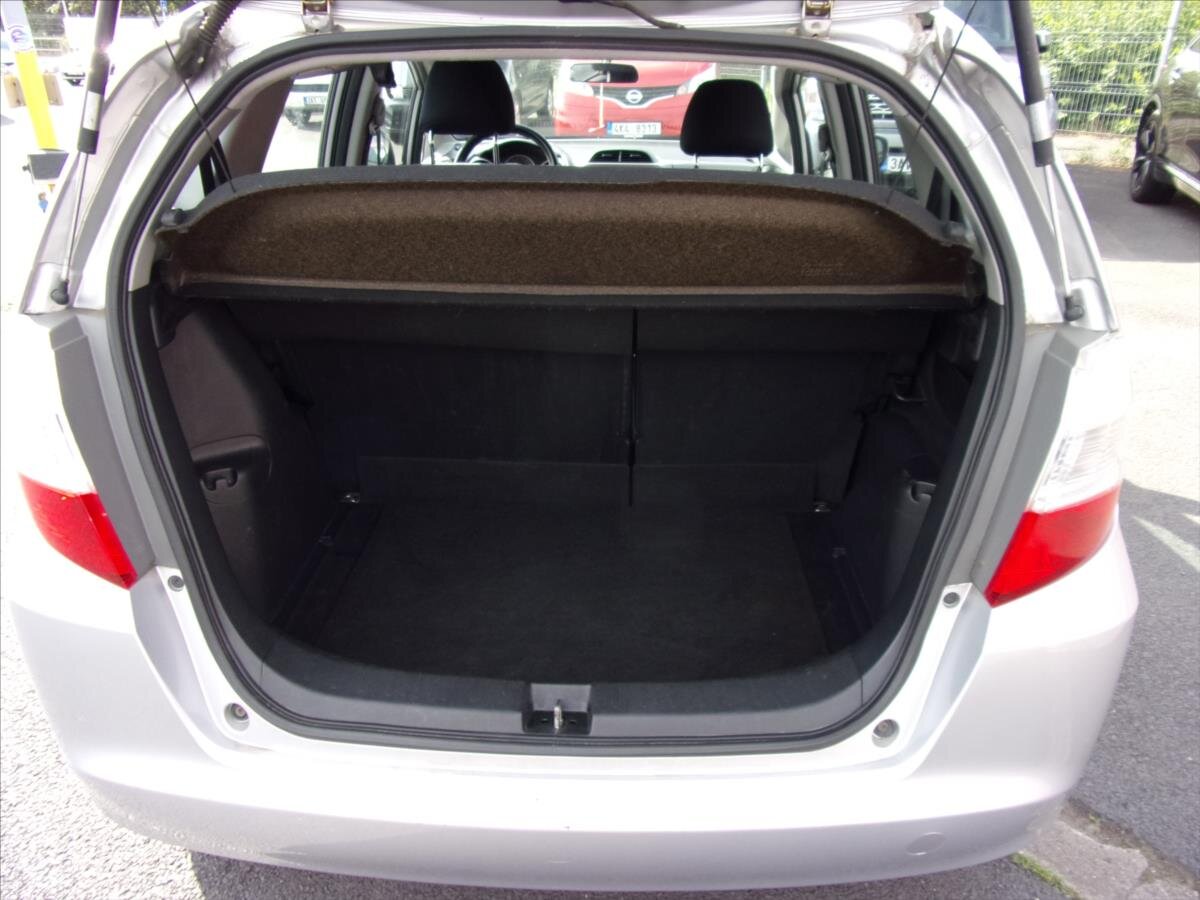 Honda Jazz Hatchback 1,2 l 66 kw