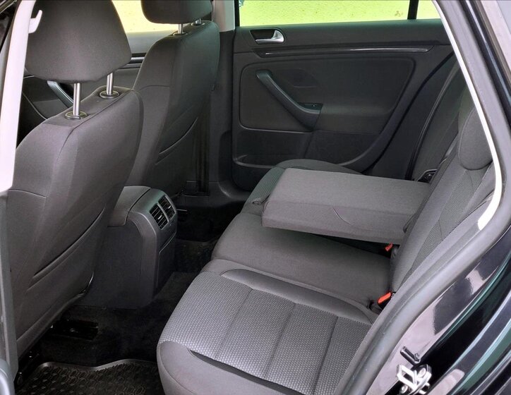 Volkswagen Golf Kombi 1,4 l 90 kw