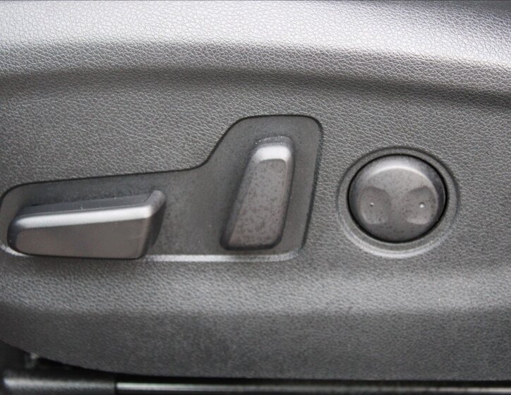 KIA Sportage SUV / Terénní 2,0 l 136 kw