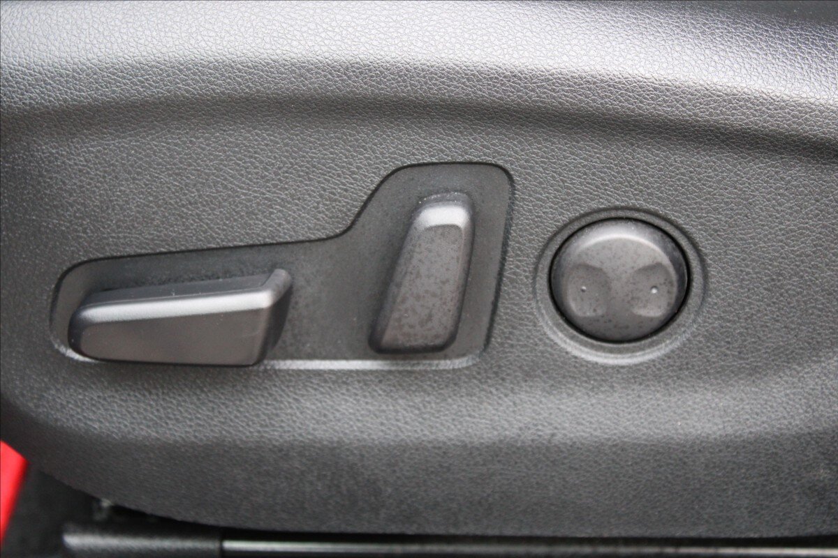 KIA Sportage SUV / Terénní 2,0 l 136 kw