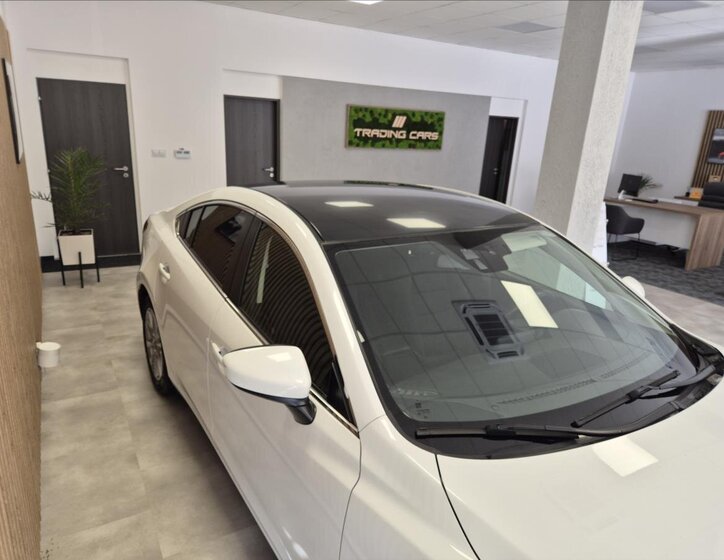 Mazda 6 Sedan 2,0 l 107 kw