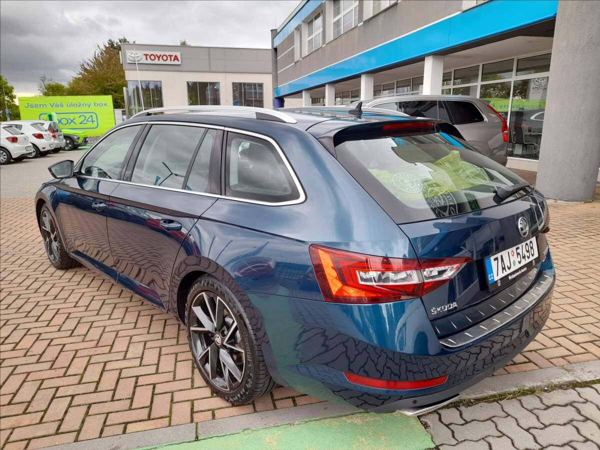 Škoda Superb Kombi 2,0 l 200 kw