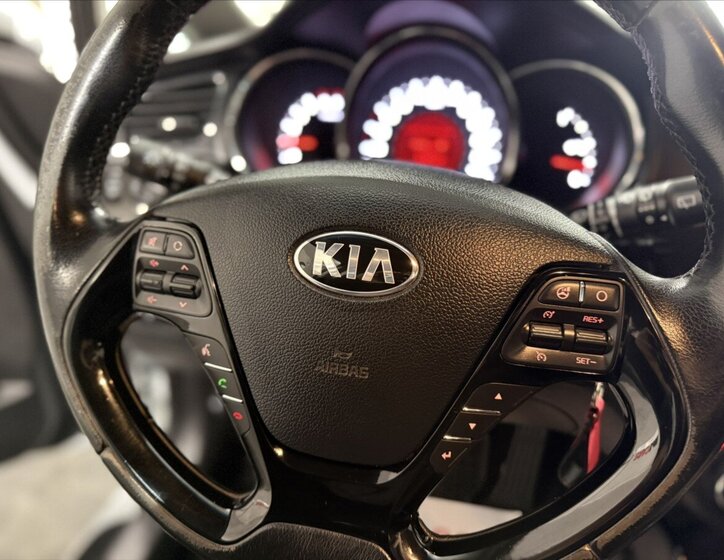 KIA Ceed Hatchback 1,6 l 94 kw