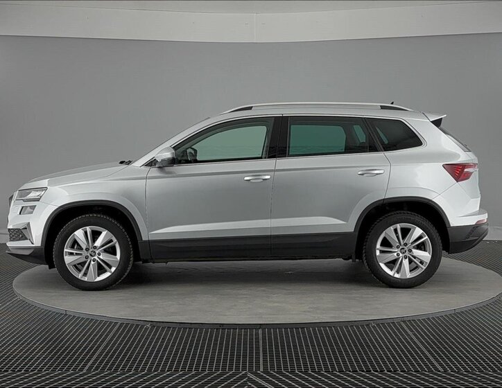 Škoda Karoq SUV / Terénní 1,5 l 110 kw