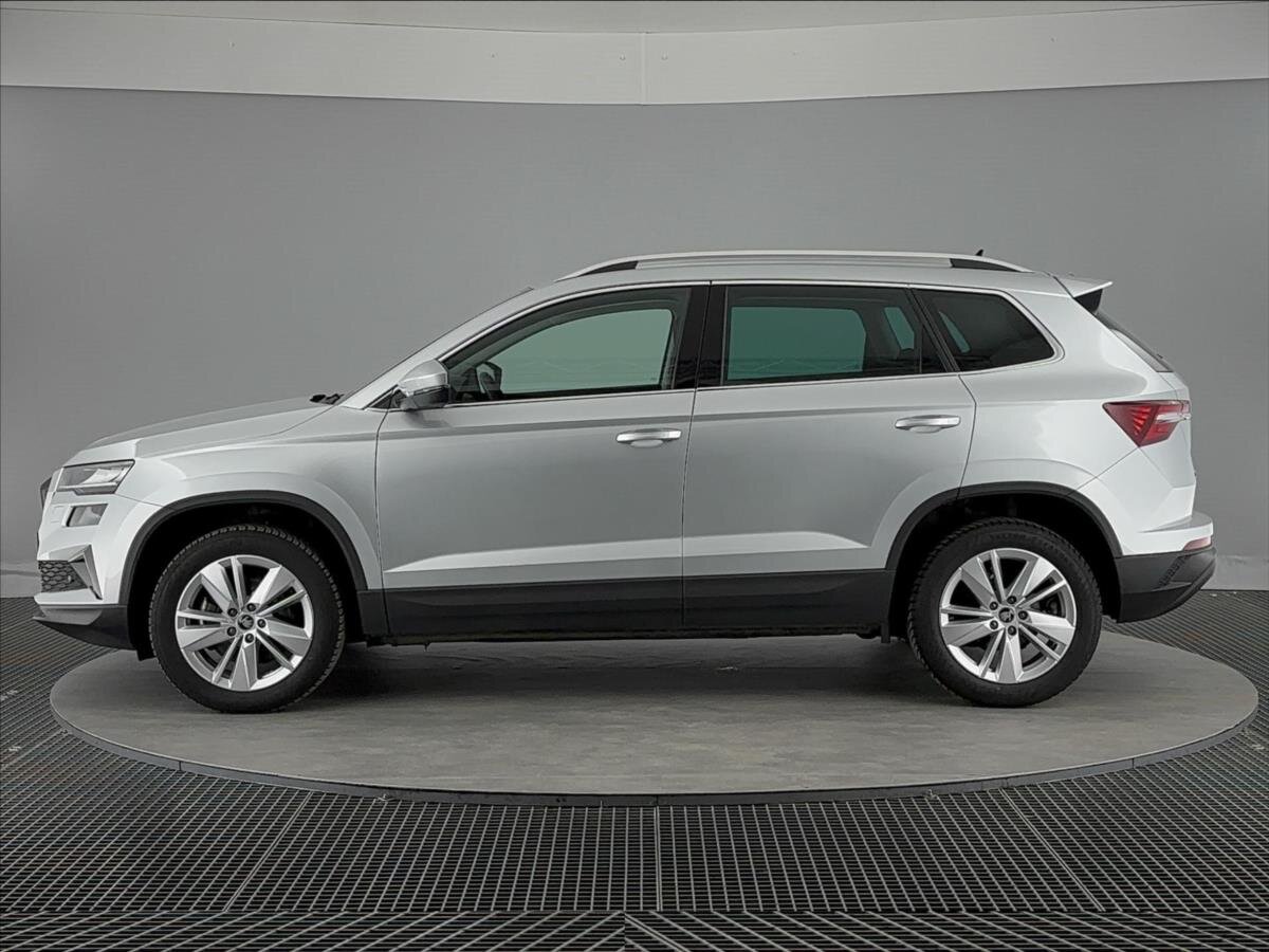 Škoda Karoq SUV / Terénní 1,5 l 110 kw