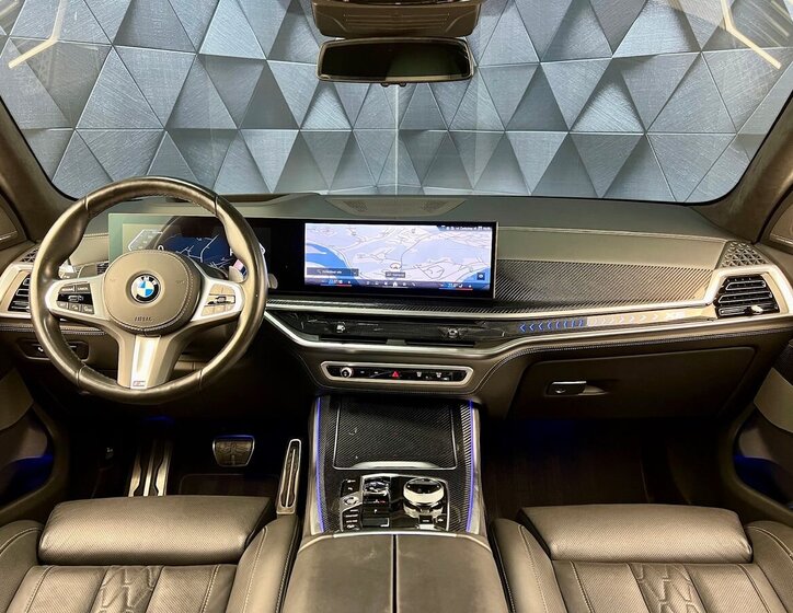 BMW X5 SUV / Terénní 3,0 l 250 kw