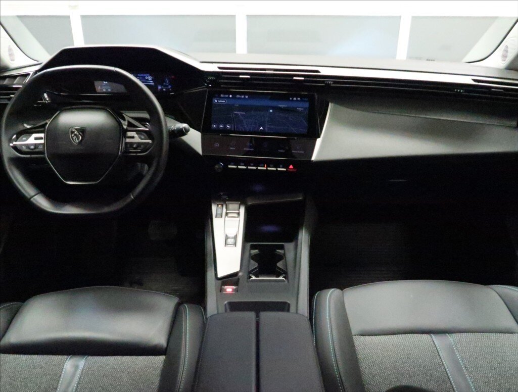 Peugeot 308 Kombi 1,5 l 96 kw