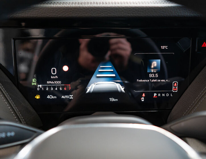 GMC Yukon SUV 6,2 l 313 kw