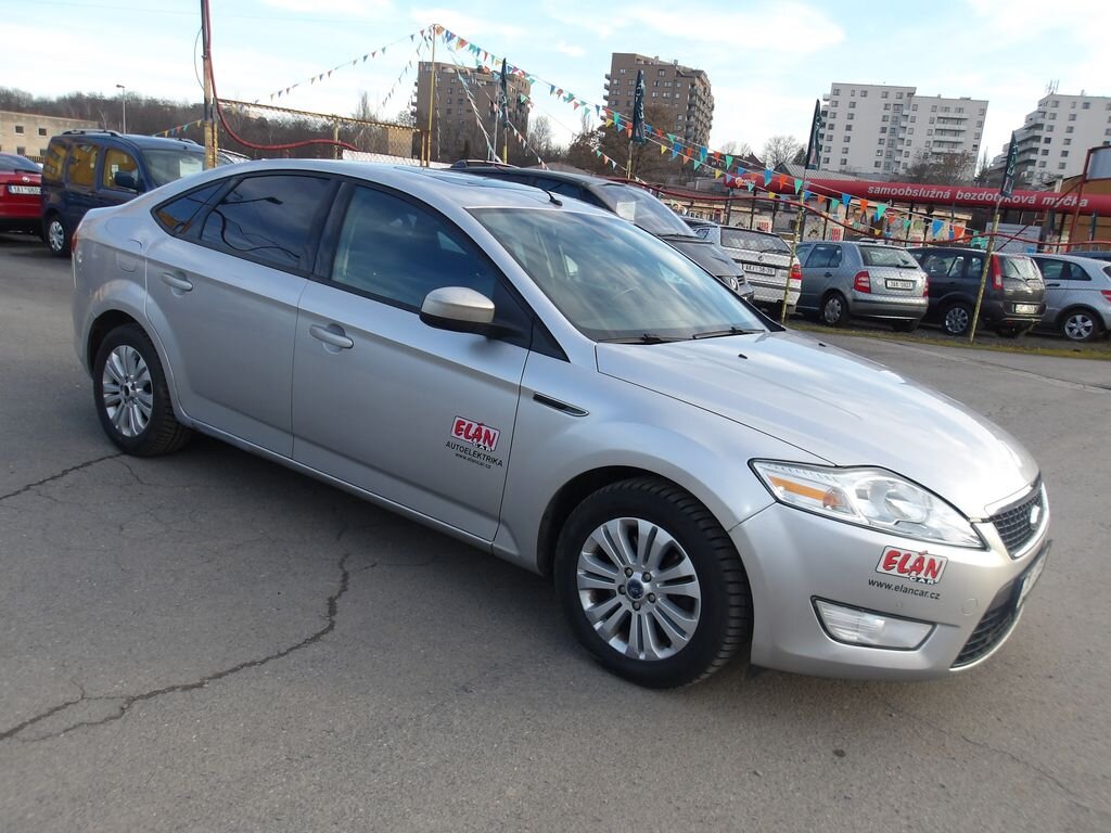 Ford Mondeo Hatchback 2,0 l 103 kw