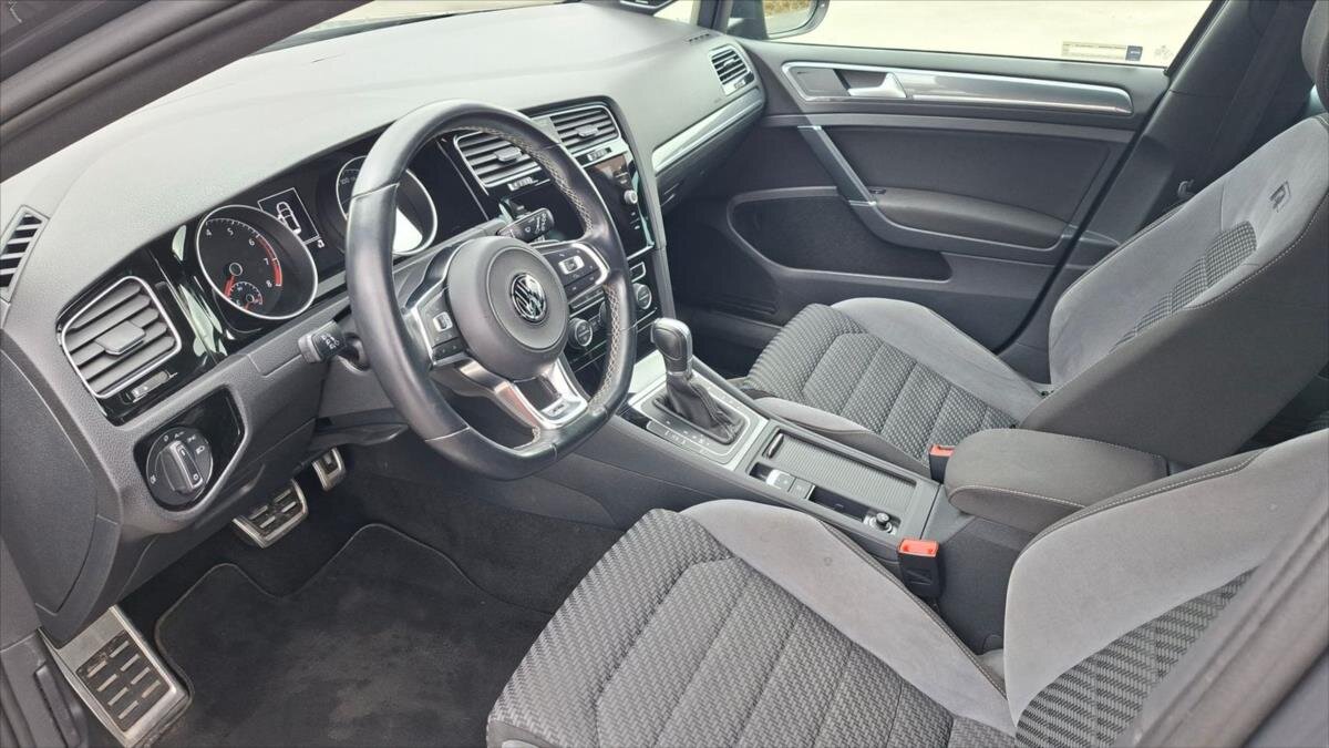 Volkswagen Golf Hatchback 1,4 l 110 kw