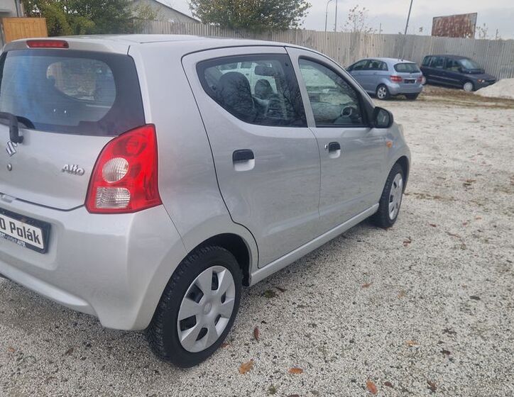 Suzuki Alto 5