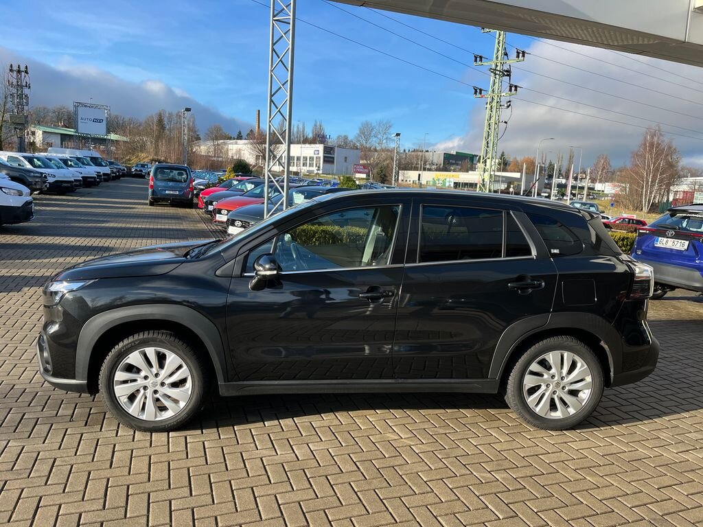 Suzuki S-Cross