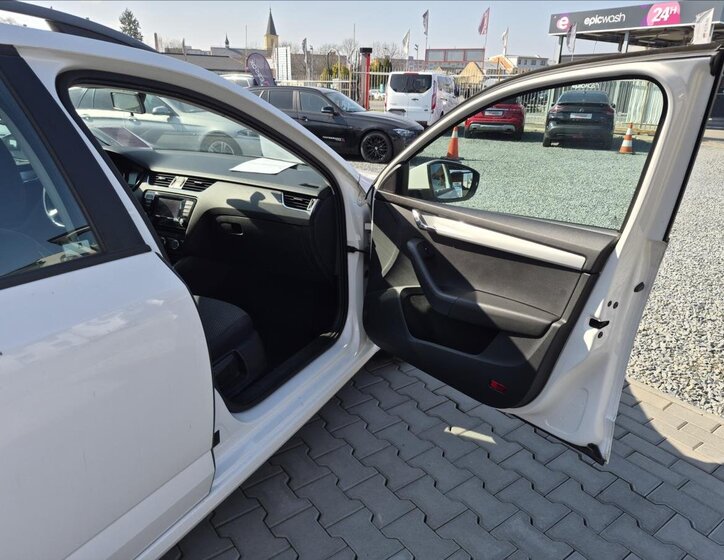 Škoda Octavia Kombi 1,6 l 77 kw