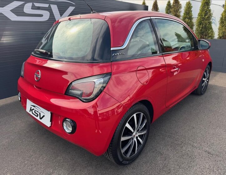 Opel Adam Hatchback 1,4 l 64 kw