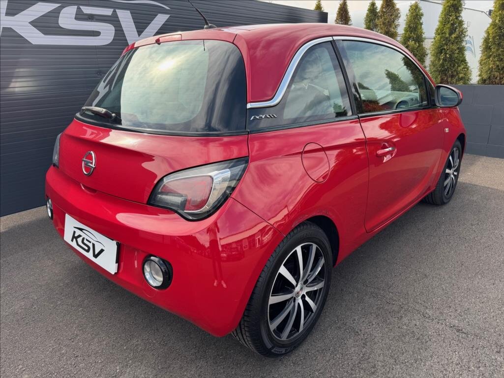 Opel Adam Hatchback 1,4 l 64 kw
