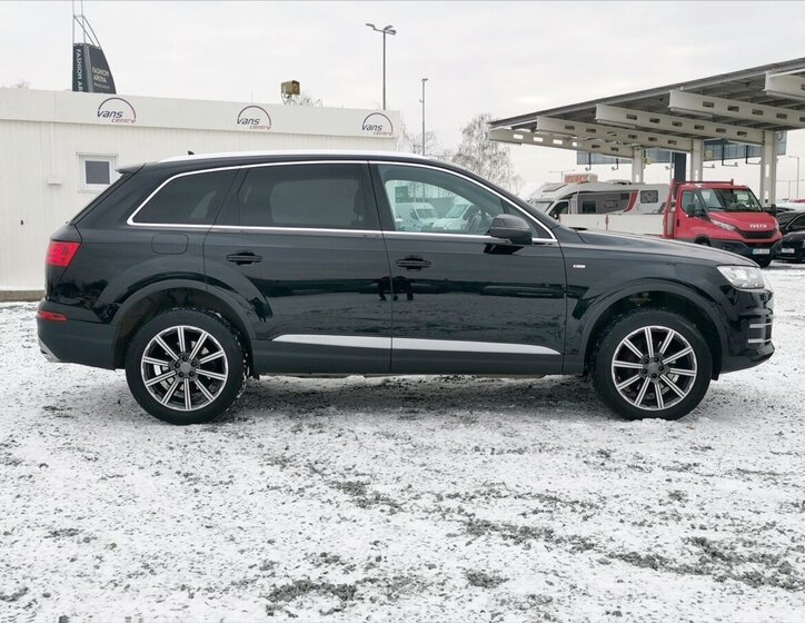 Audi Q7 SUV 3,0 l 200 kw