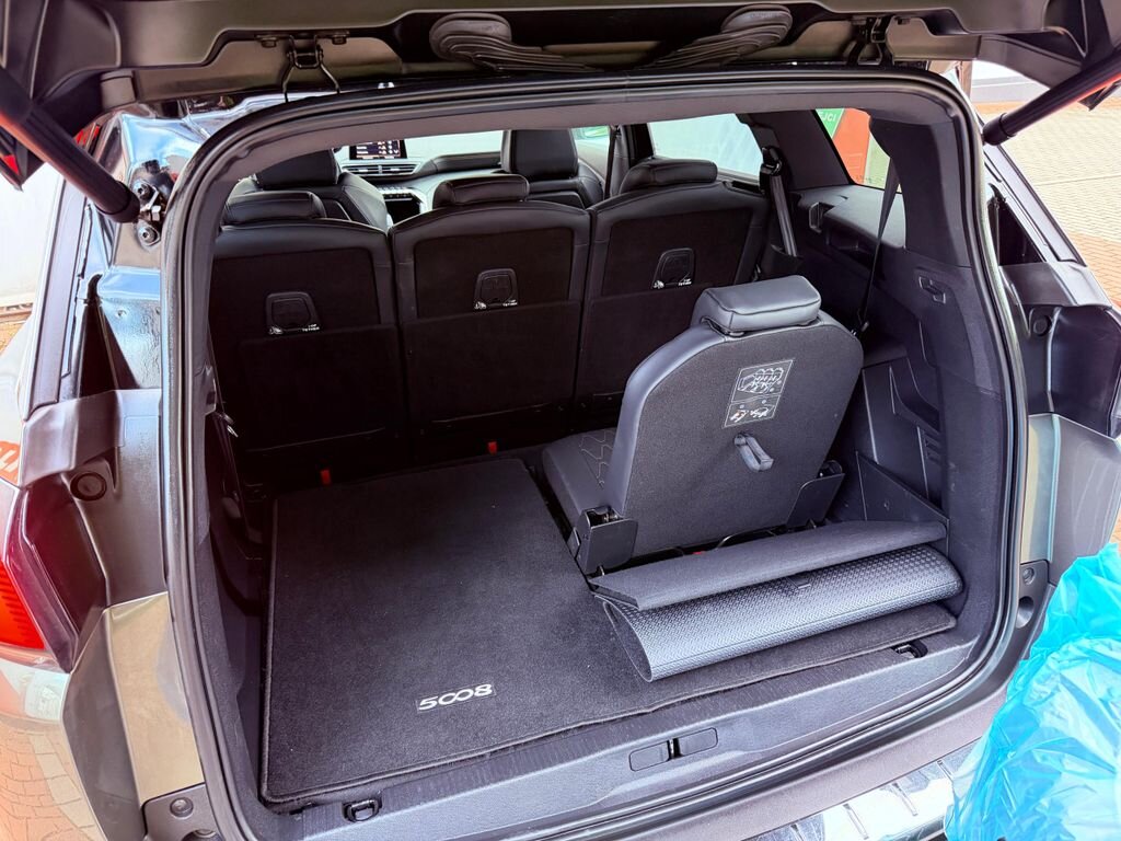 Peugeot 5008 SUV / Terénní 1,6 l 133 kw