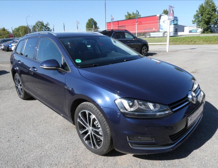 Volkswagen Golf Kombi 2,0 l 110 kw