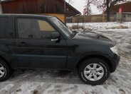 Mitsubishi Pajero SUV 3,2 l 147 kw