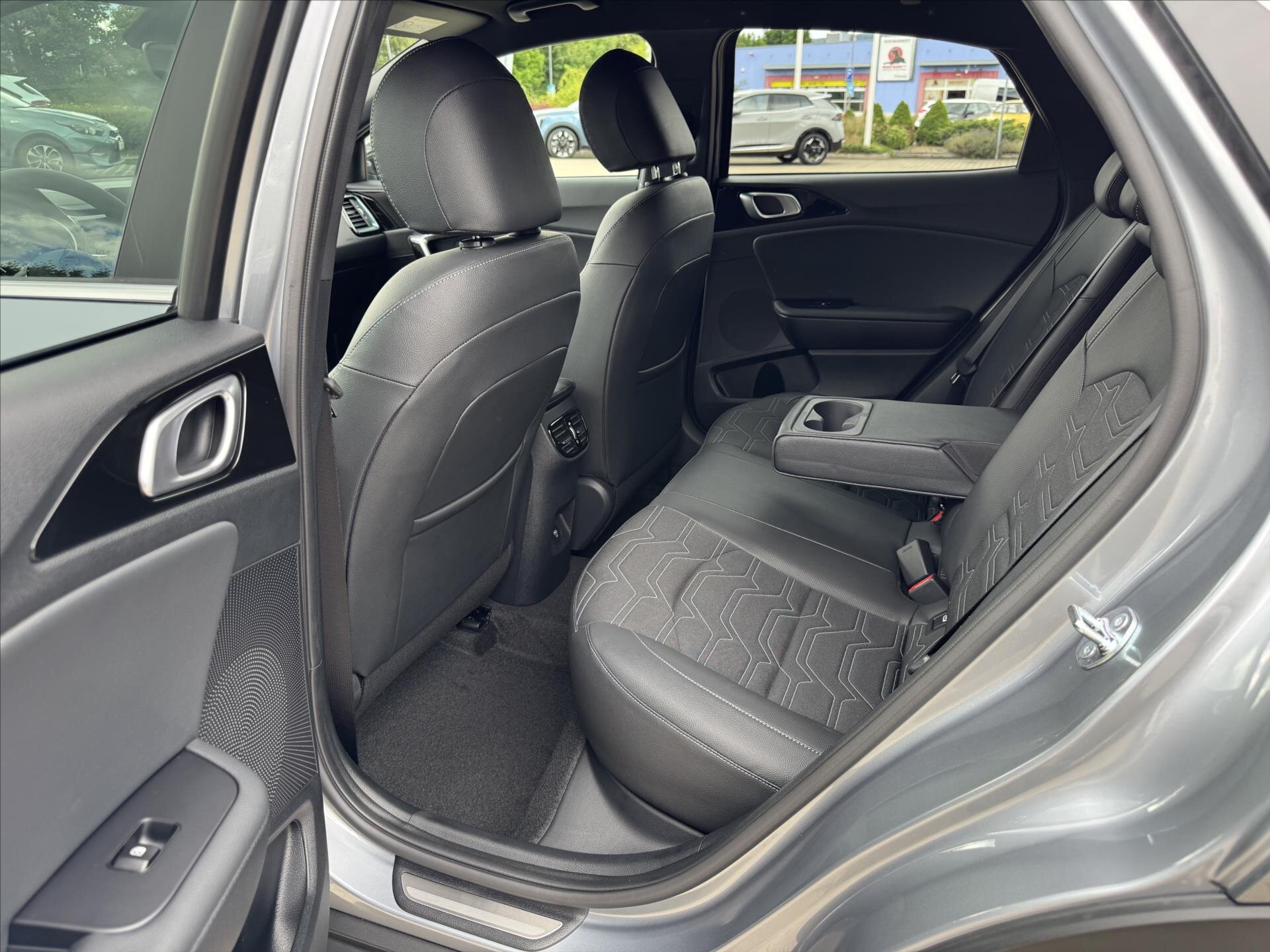 KIA XCeed CUV / Crossover 1,6 l 132 kw