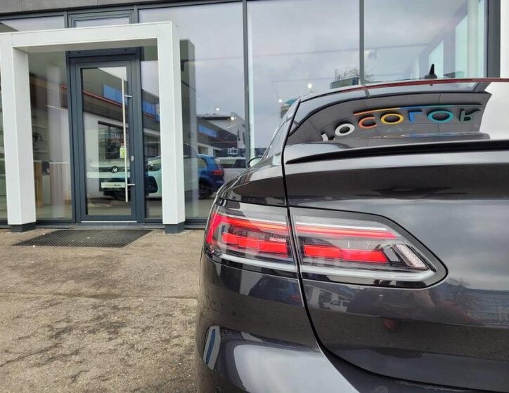 Volkswagen Arteon Liftback 2,0 l 147 kw