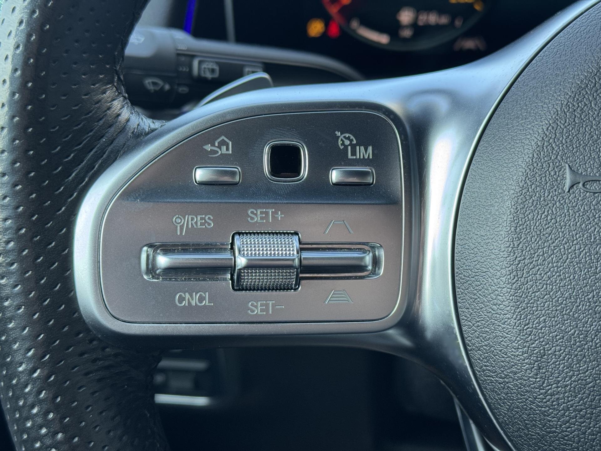 Mercedes-Benz GLB SUV / Terénní 2,0 l 110 kw