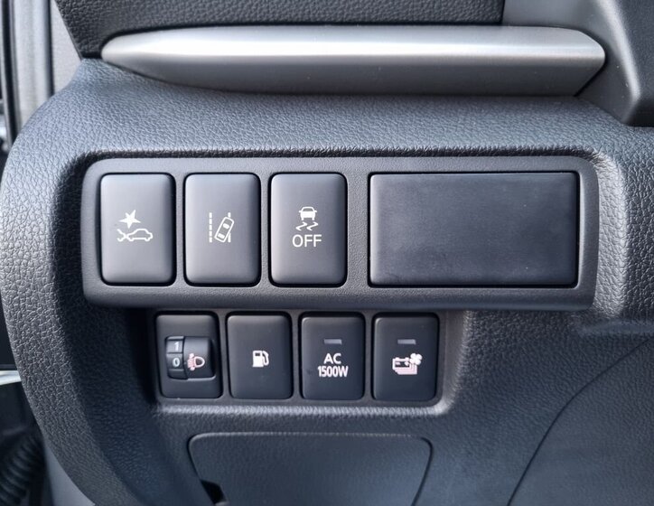 Mitsubishi Ostatní SUV / Terénní 2,4 l 138 kw