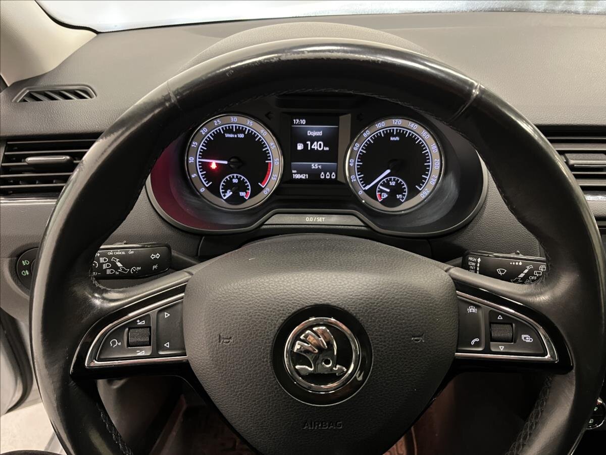 Škoda Octavia Kombi 2,0 l 110 kw