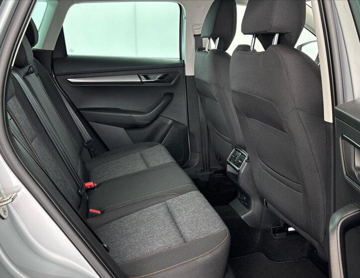 Škoda Karoq SUV / Terénní 1,5 l 110 kw