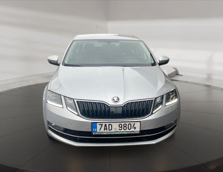Škoda Octavia Sedan / Limuzína 1,6 l 85 kw