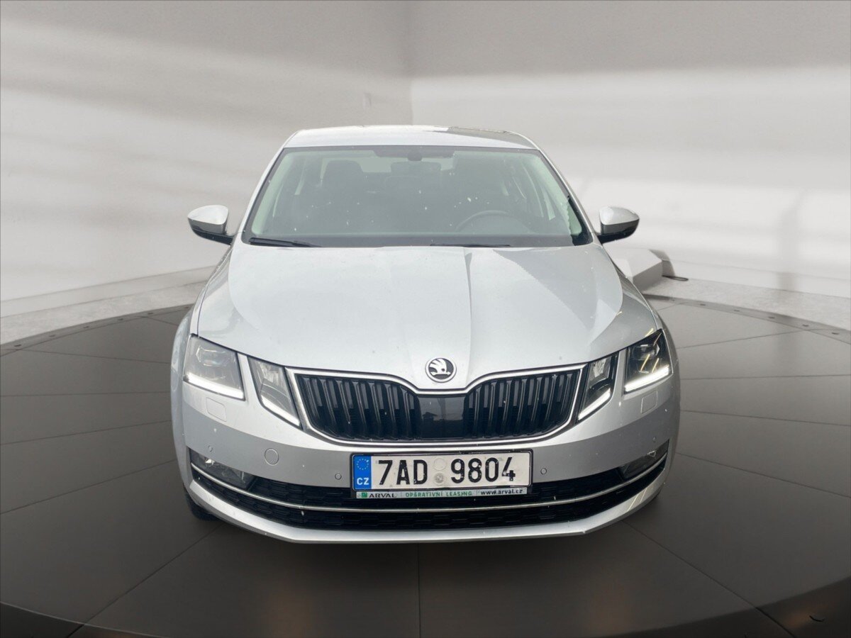 Škoda Octavia Sedan / Limuzína 1,6 l 85 kw